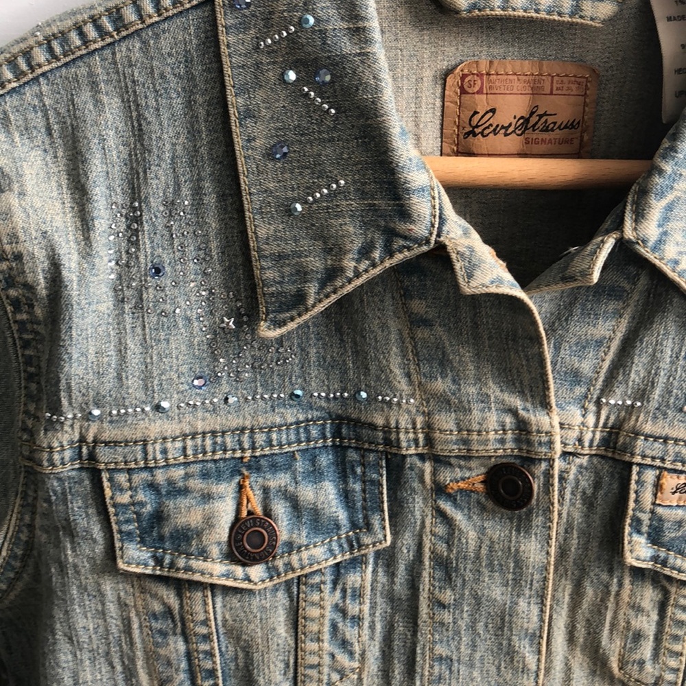 Rhinestone Decorated Levi Strauss Jean Jacket 💍